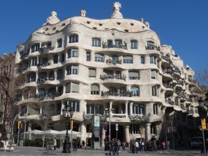 casa mila street view